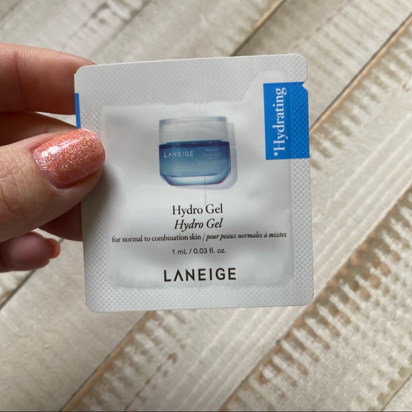 Laneige Bundle - Picture 8 of 9